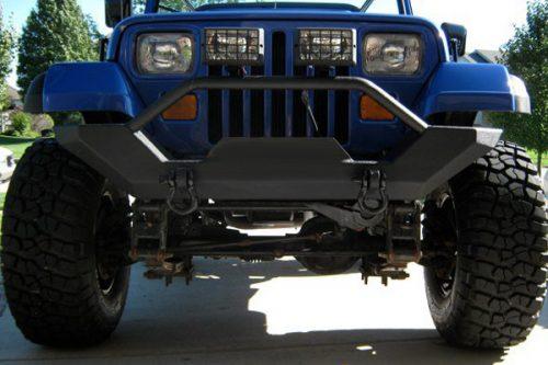 Smittybilt Voorbumper XRC Rock Crawler - Jeep Wrangler YJ
